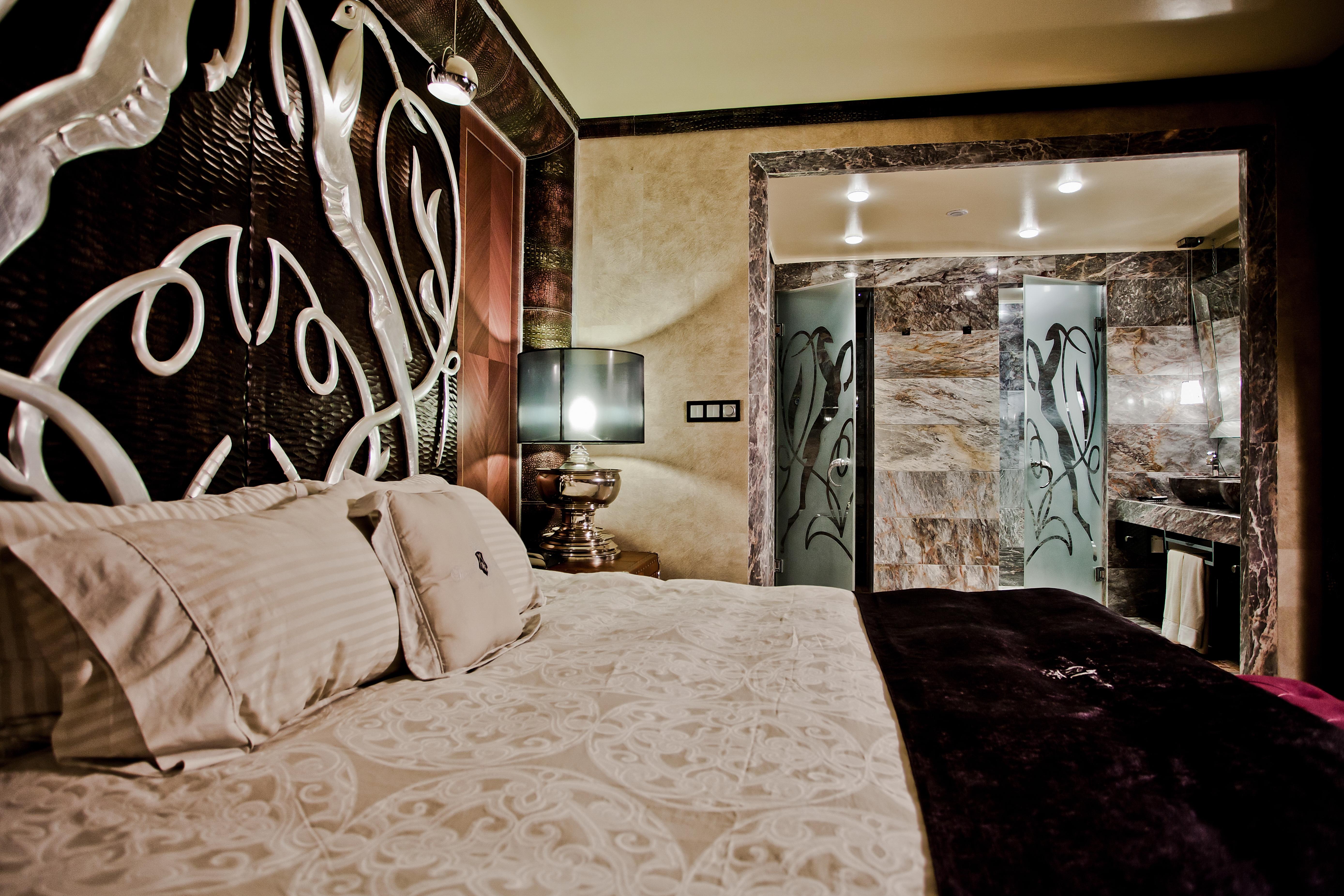 Royal Castle Design & Spa เอเลนีเต ภายนอก รูปภาพ