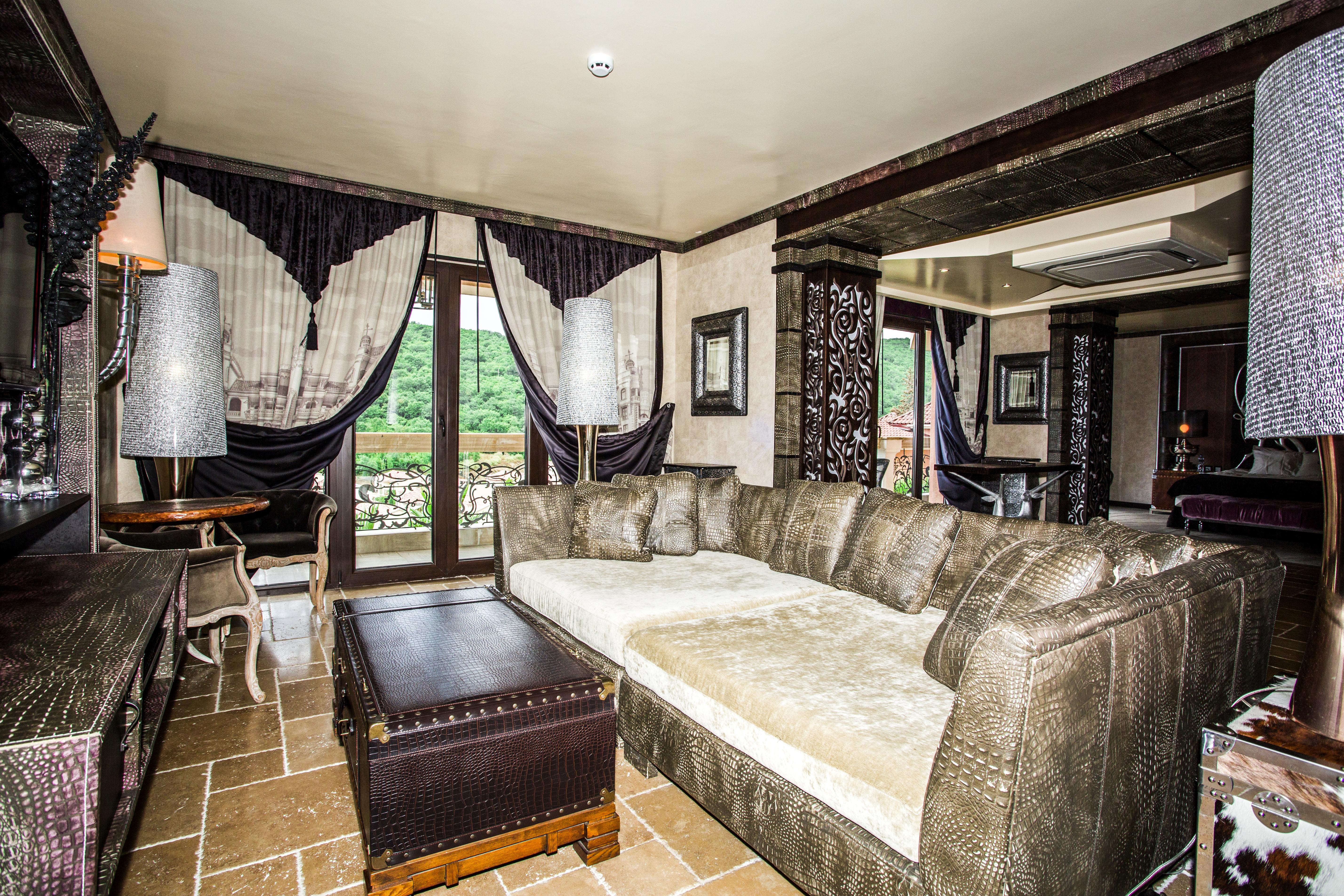 Royal Castle Design & Spa เอเลนีเต ภายนอก รูปภาพ