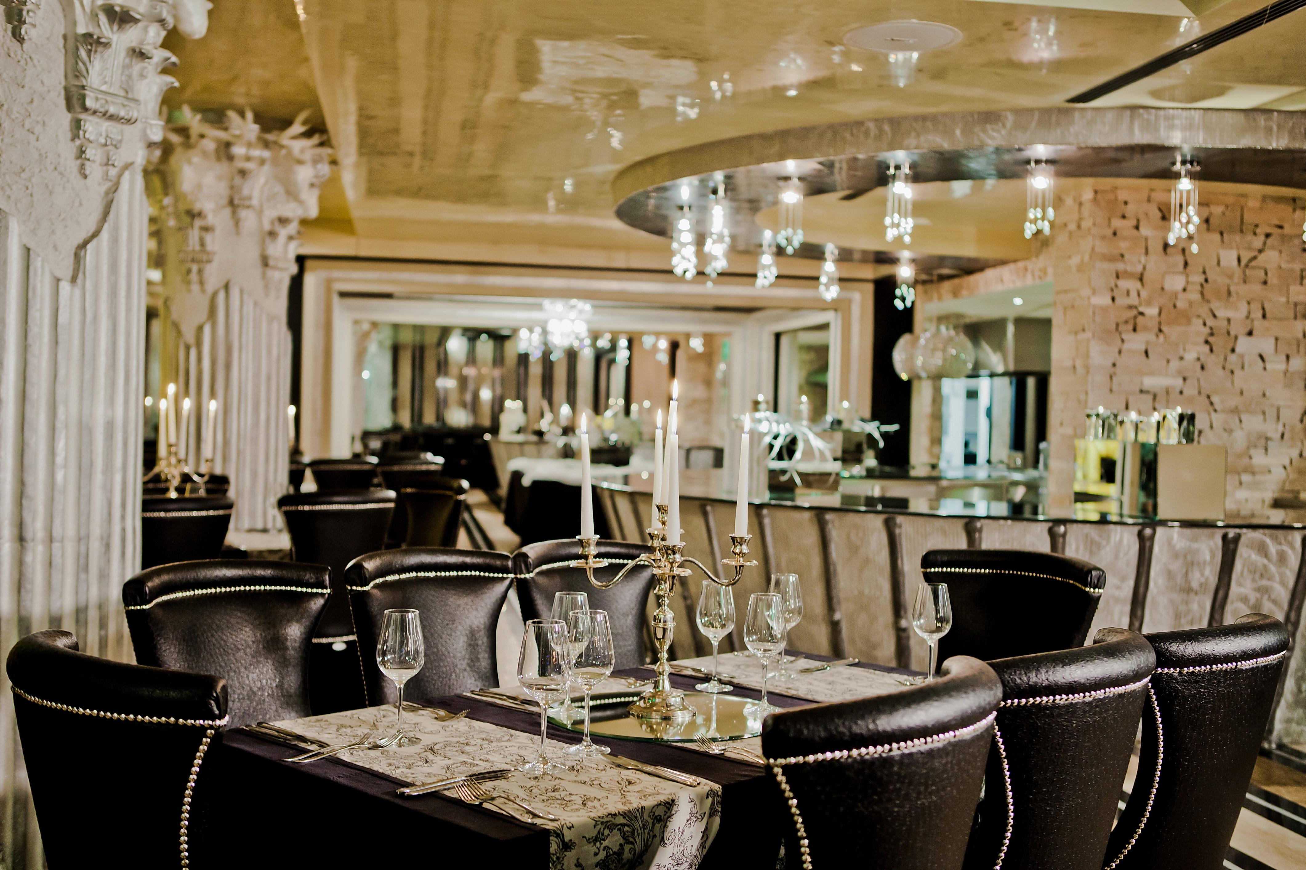 Royal Castle Design & Spa เอเลนีเต ภายนอก รูปภาพ