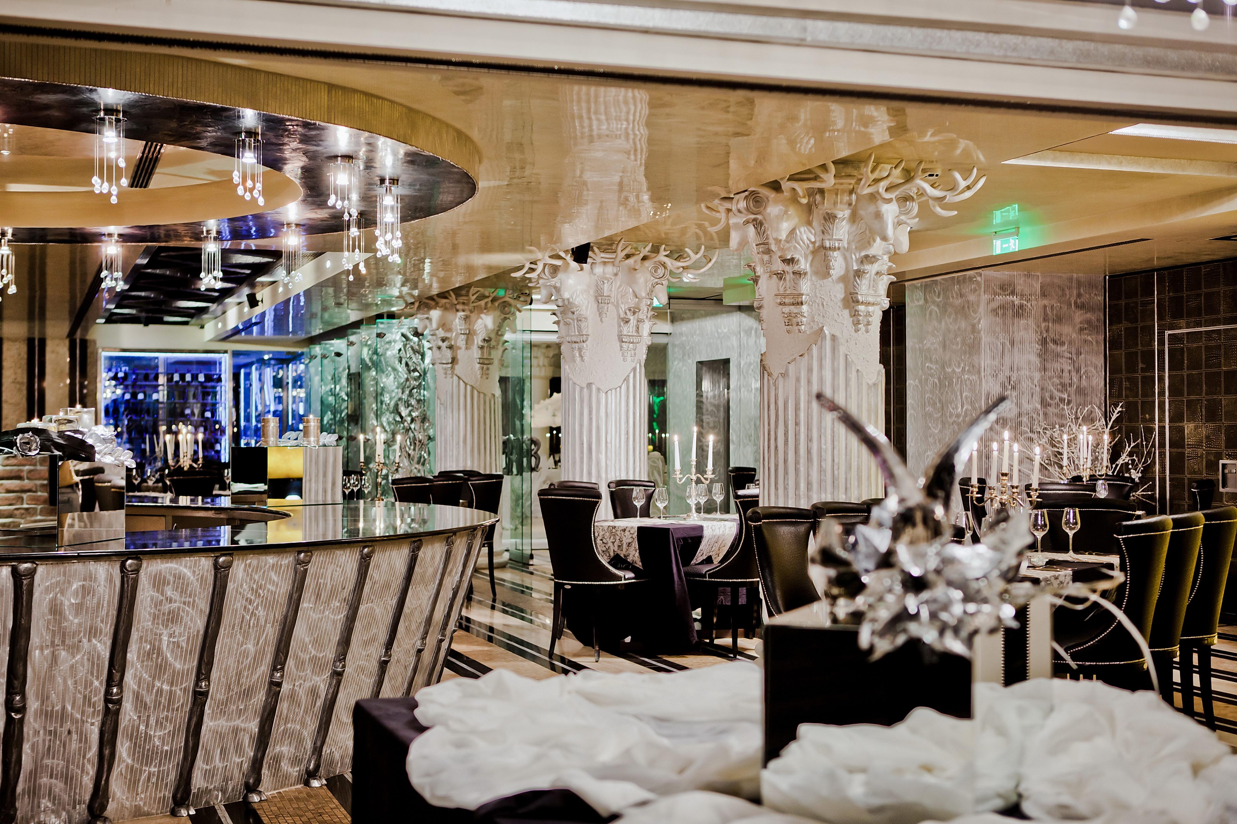 Royal Castle Design & Spa เอเลนีเต ภายนอก รูปภาพ